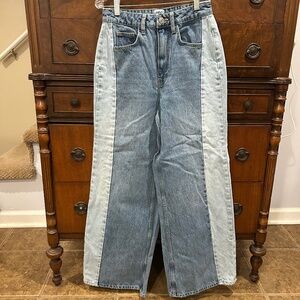 BDG Jeans Two Tone Demin Wide Leg Flare 27